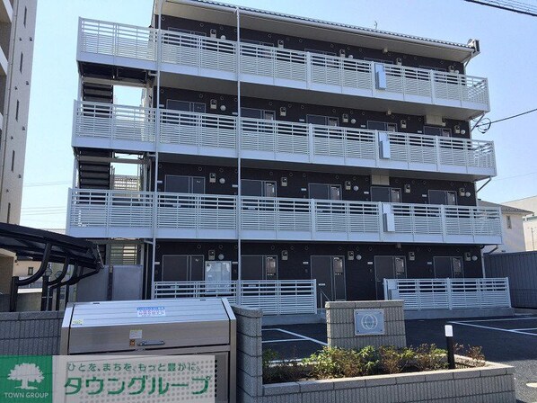 レオネクストヴィラージュの物件外観写真